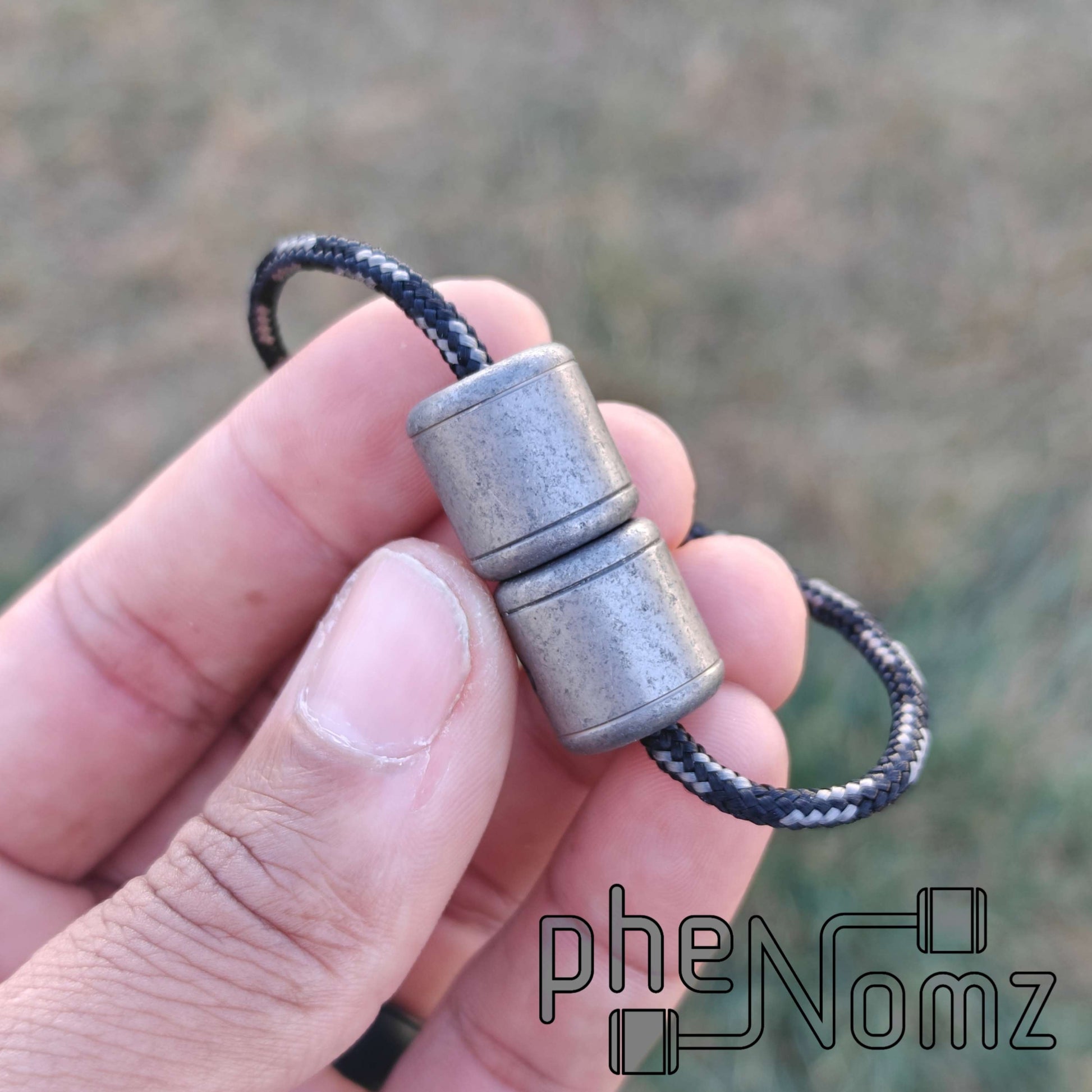 Titanium Phenomz V2 Begleri (Stonewashed) image 2