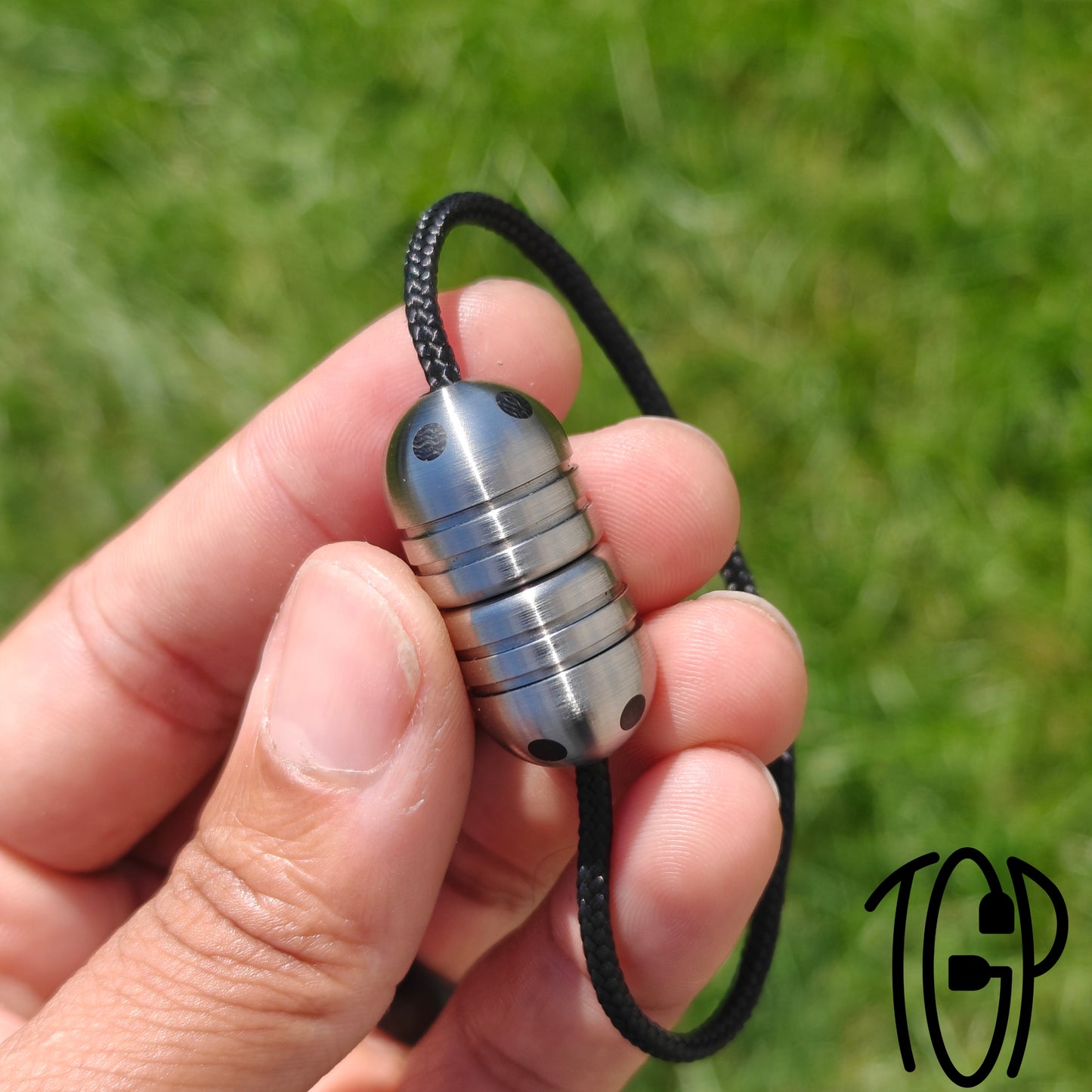 Titanium Begleri w/ Micarta Dots Inlay