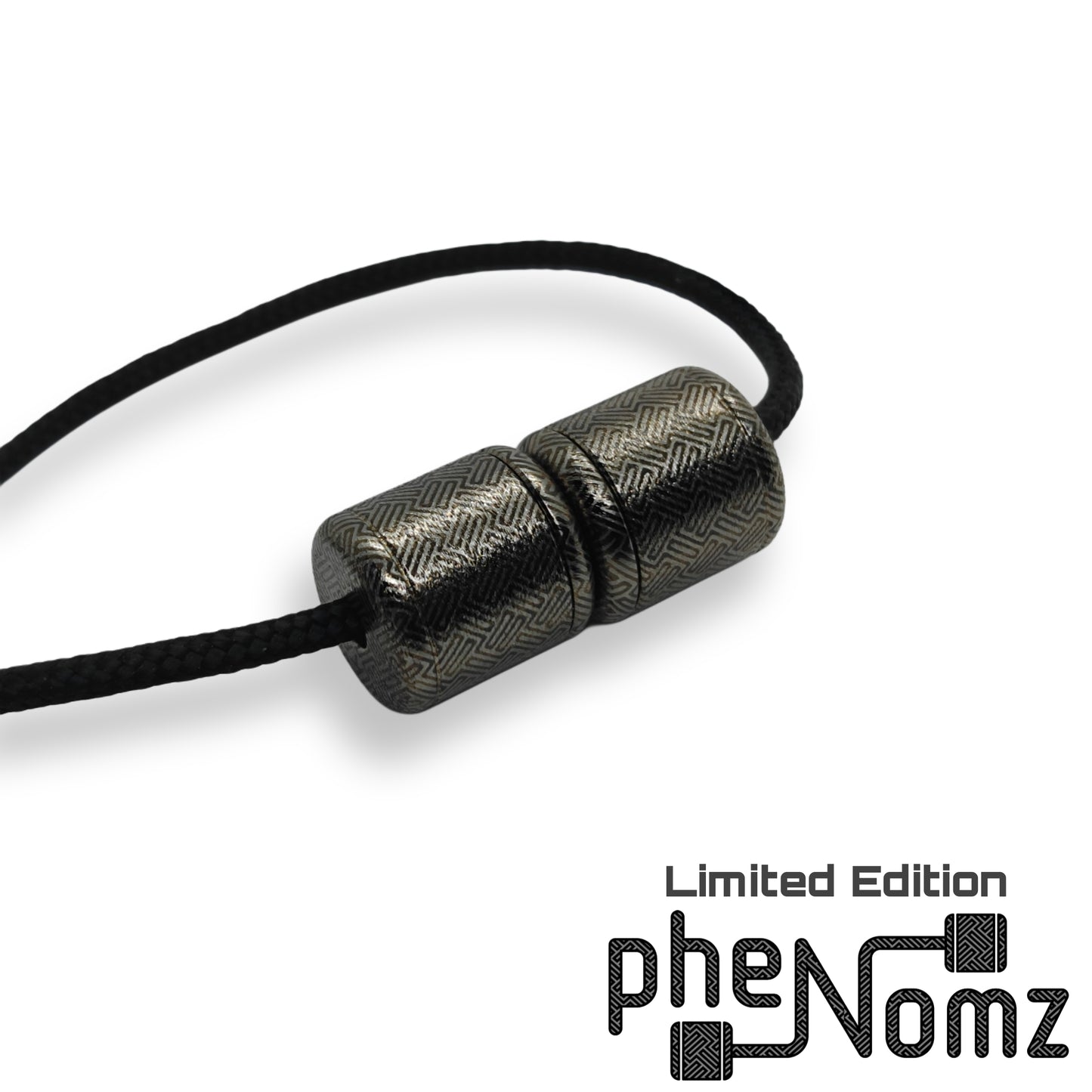 Titanium Phenomz Begleri (Limited Edition)