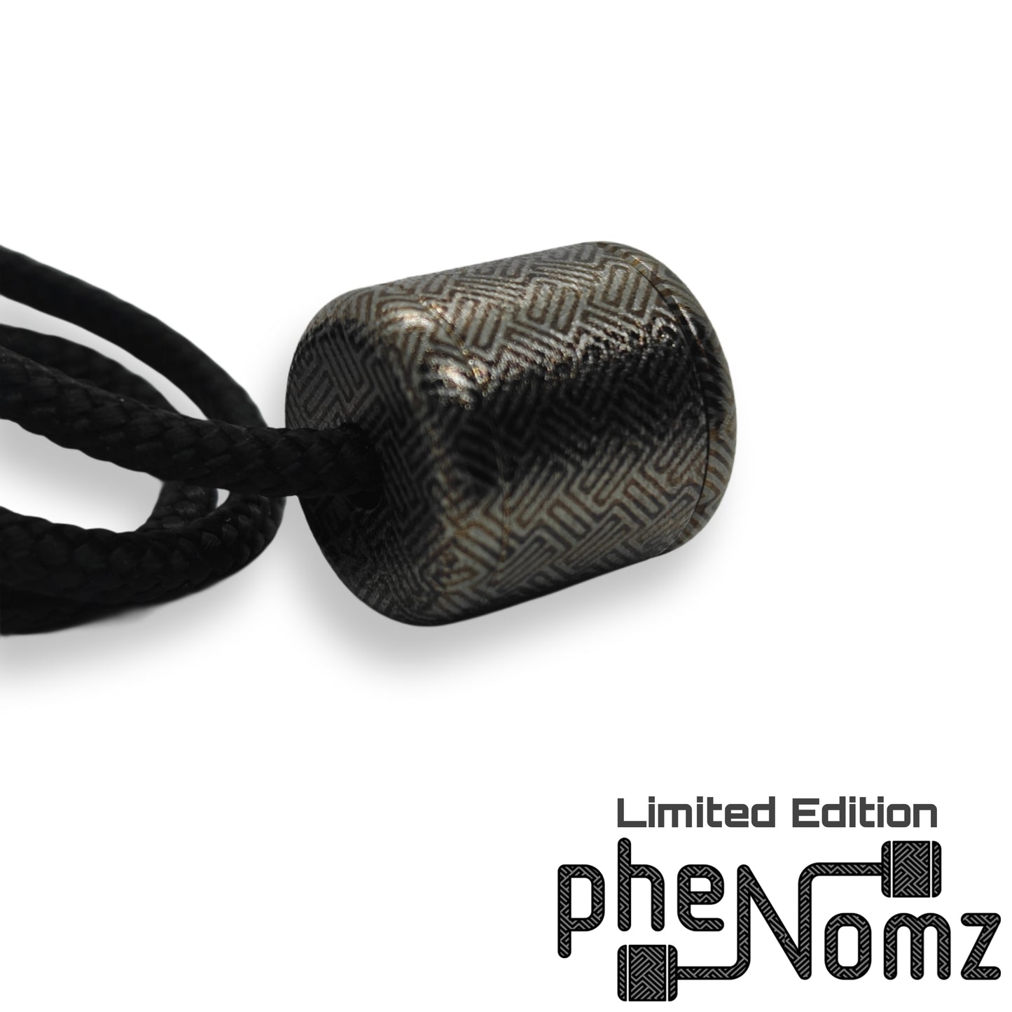Titanium Phenomz Begleri (Limited Edition)